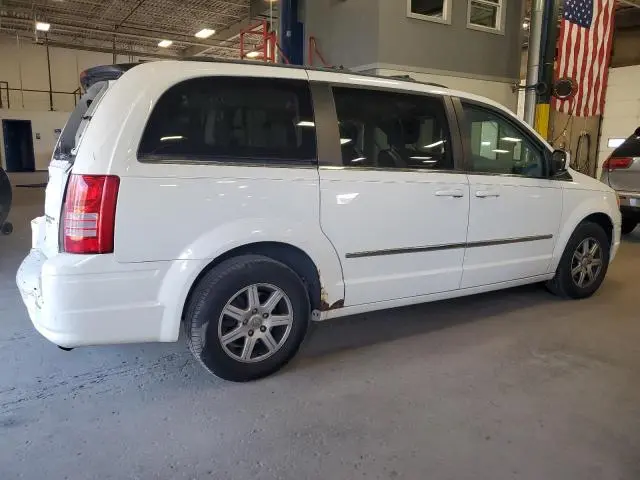2010 CHRYSLER TOWN & COUNTRY TOURING  