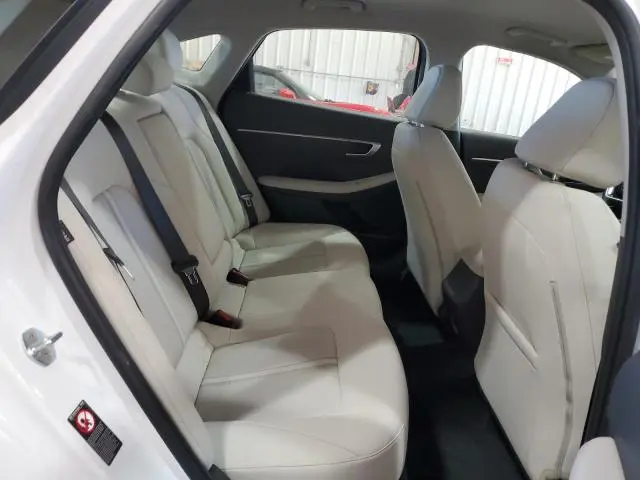 2022 HYUNDAI SONATA SEL  