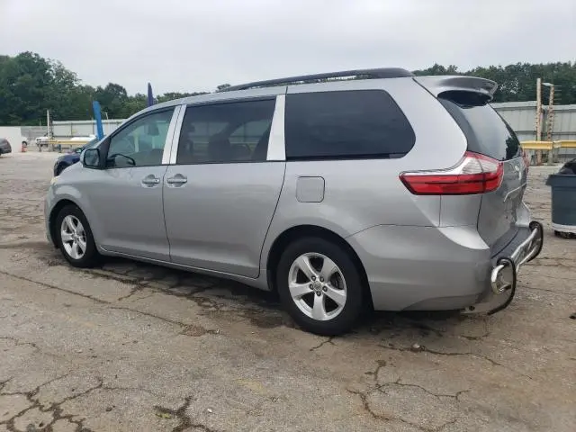 2015 TOYOTA SIENNA LE  