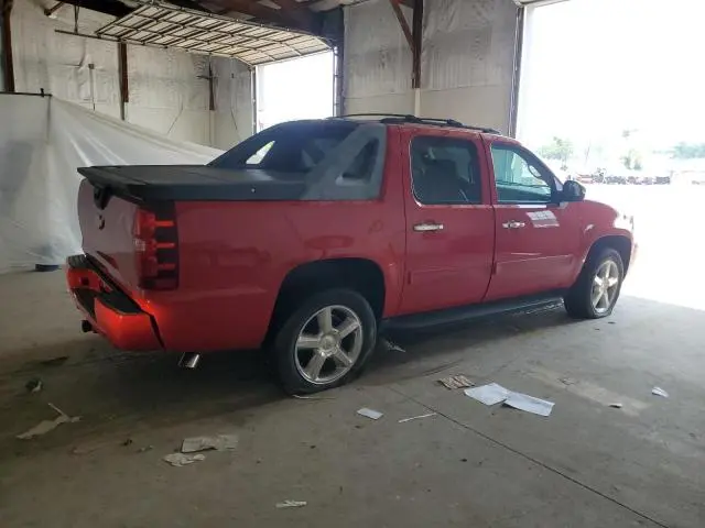 2011 CHEVROLET AVALANCHE LT  