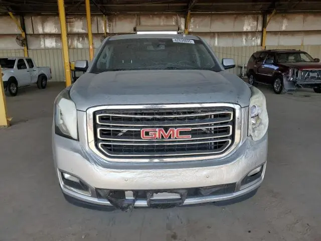 2016 GMC YUKON SLE  