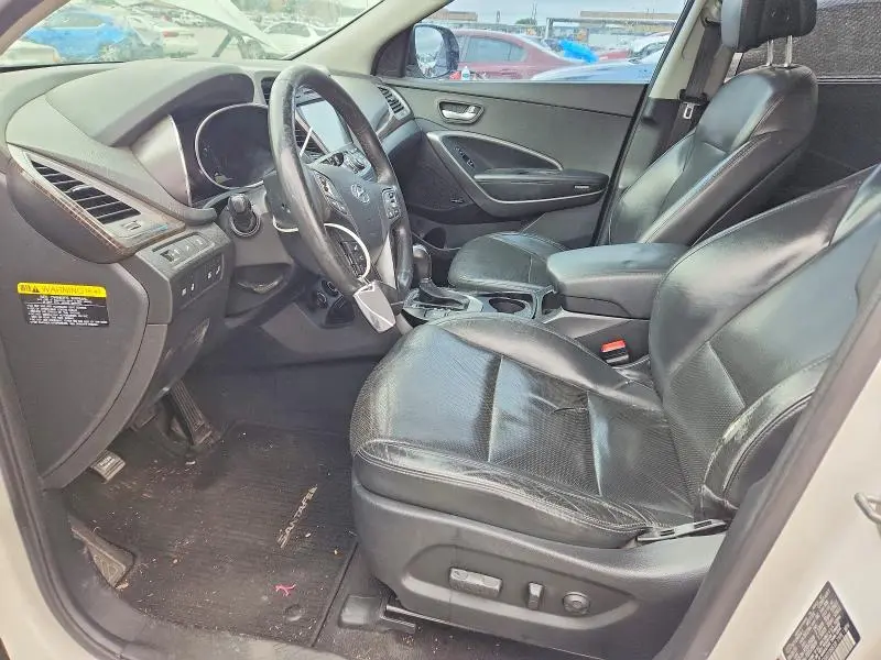 2016 HYUNDAI SANTA FE SE  