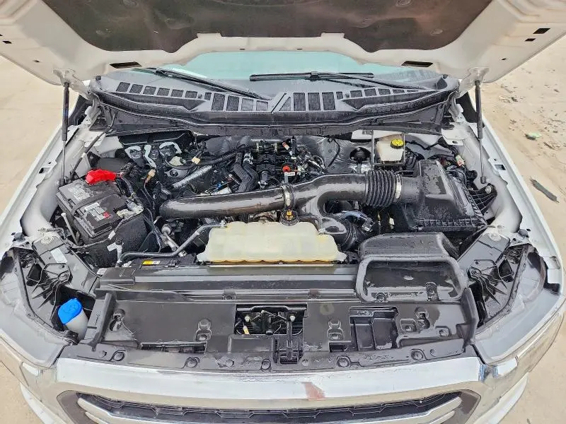2024 FORD F150 LARIAT  