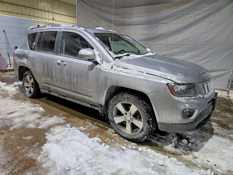 2017 JEEP COMPASS LATITUDE  