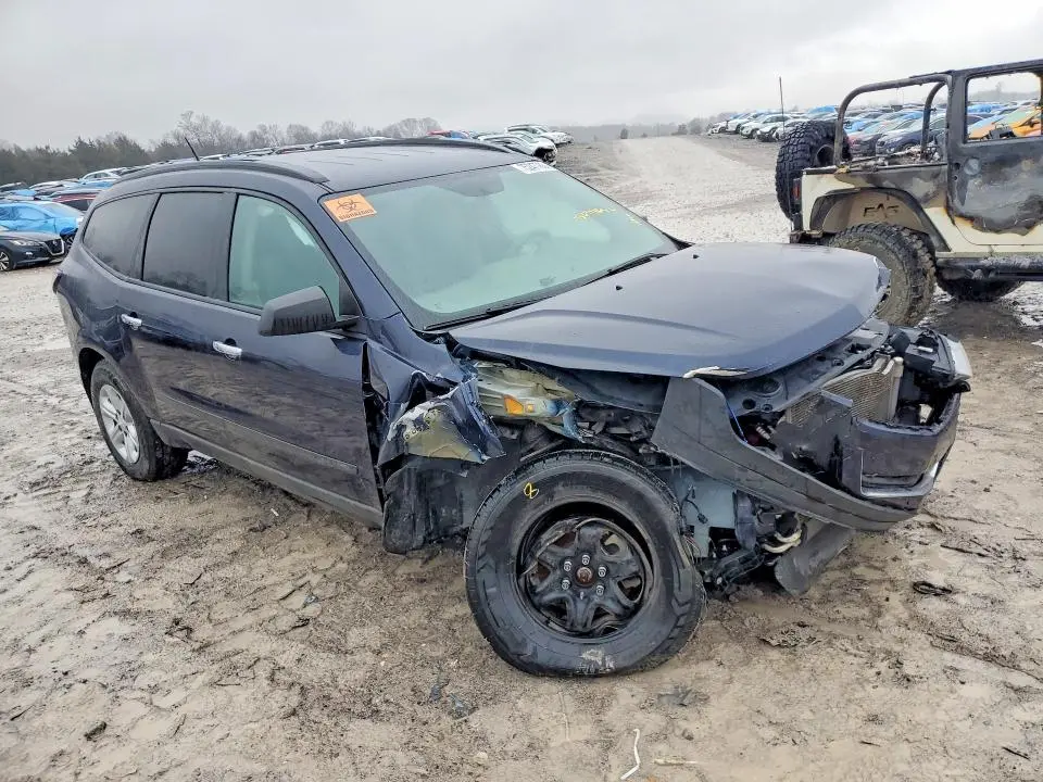 2017 CHEVROLET TRAVERSE LS  