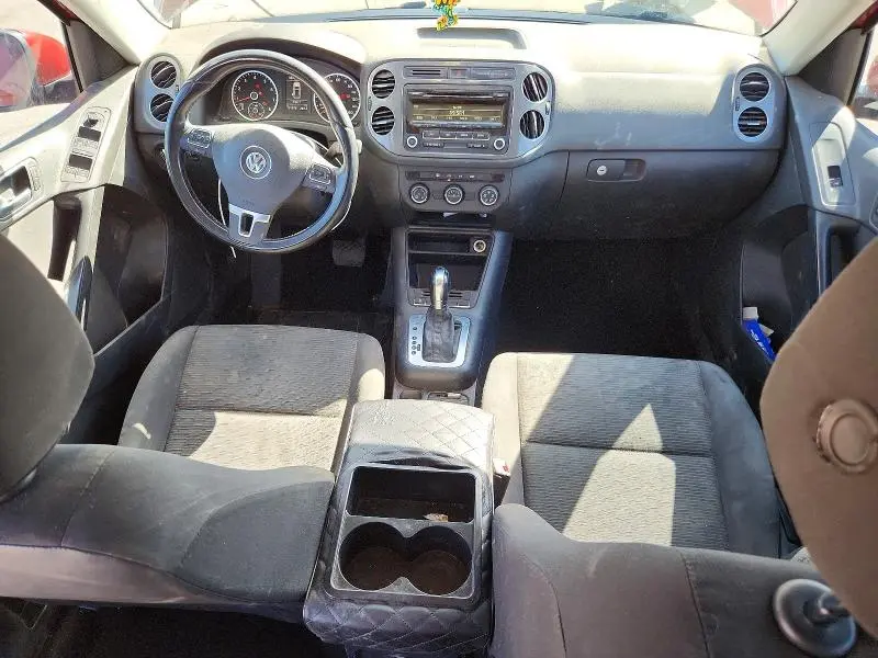 2013 VOLKSWAGEN TIGUAN S  