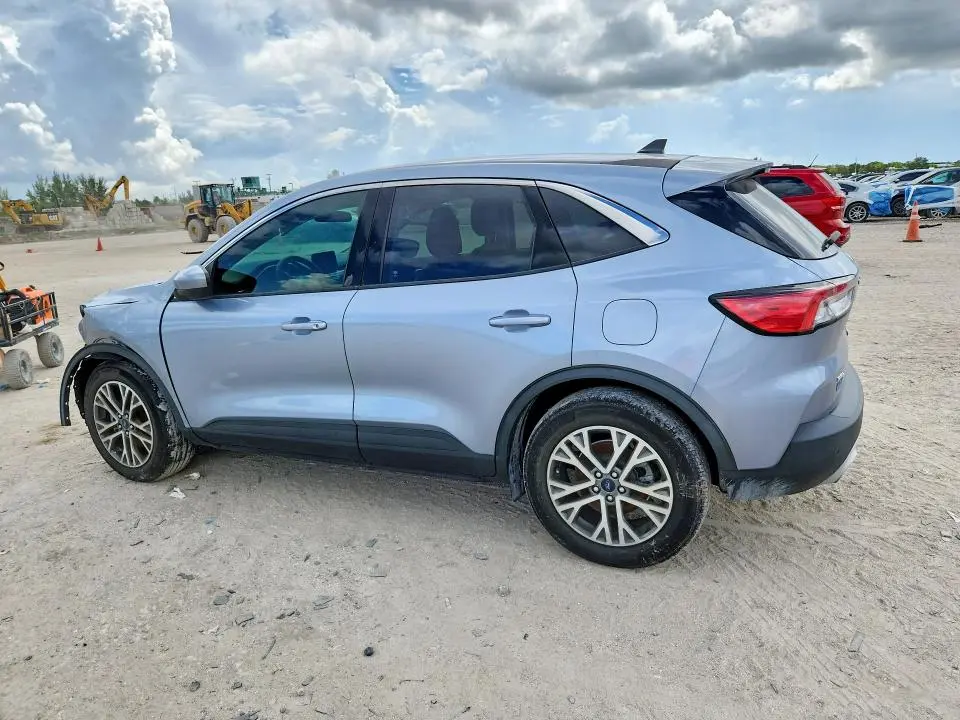 2022 FORD ESCAPE SEL  