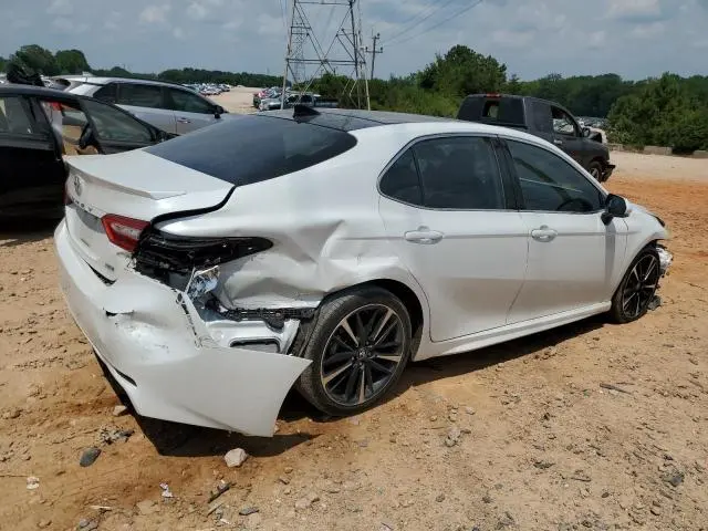 2019 TOYOTA CAMRY XSE  