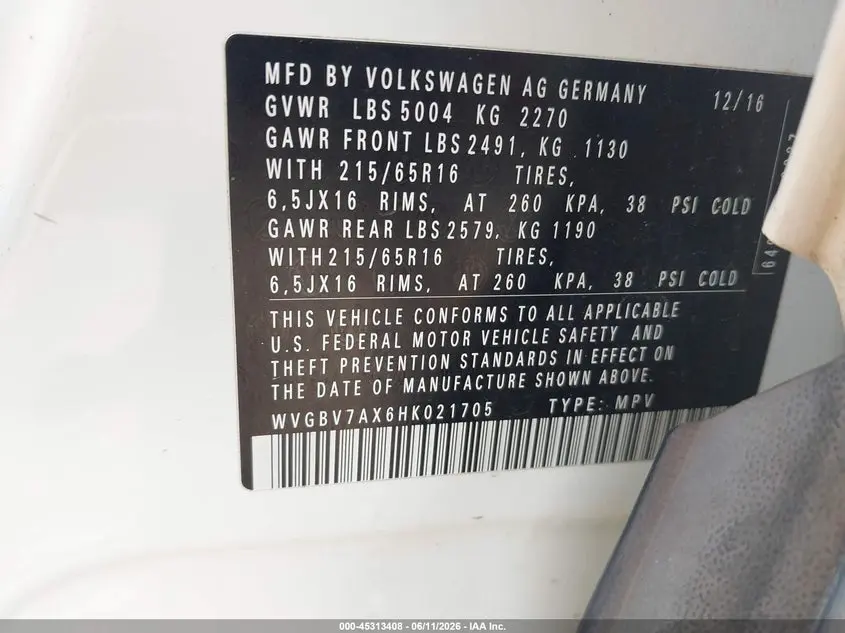 2017 VOLKSWAGEN TIGUAN  