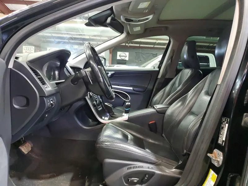 2014 VOLVO XC60 T6  