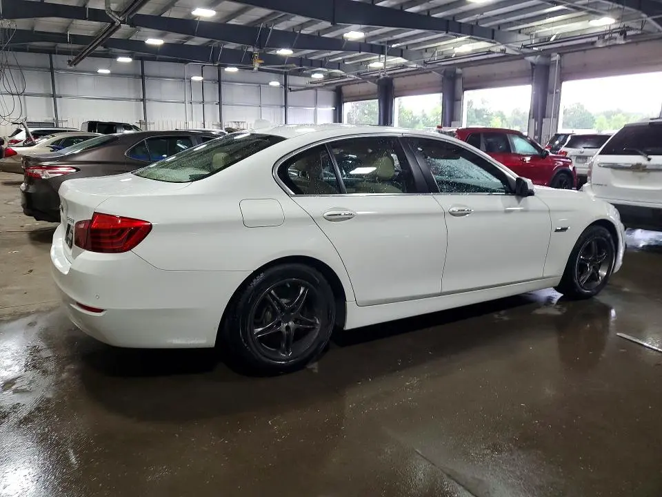 2014 BMW 528 XI  