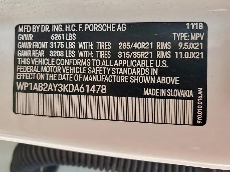 2019 PORSCHE CAYENNE S  