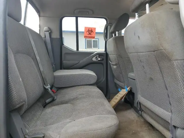 2016 NISSAN FRONTIER S  