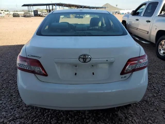 2010 TOYOTA CAMRY BASE  