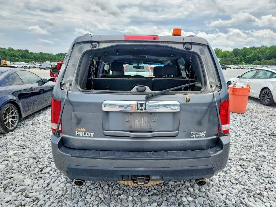 2011 HONDA PILOT TOURING  