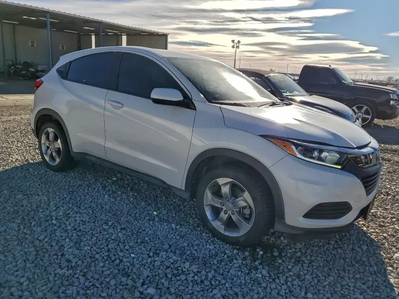 2020 HONDA HR-V LX  