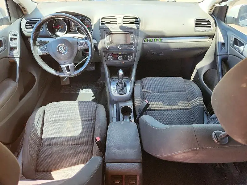 2013 VOLKSWAGEN GOLF   