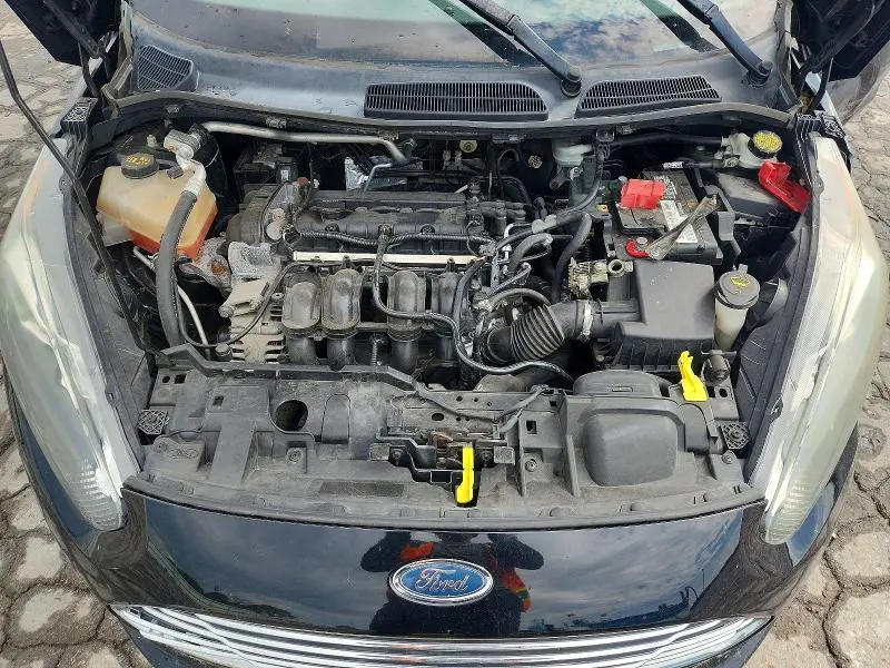 2017 FORD FIESTA SE  