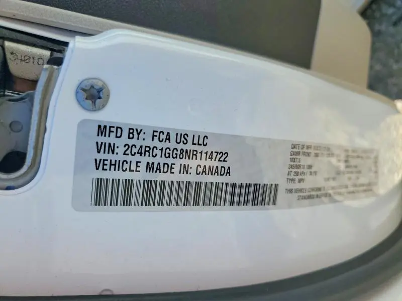 2022 CHRYSLER PACIFICA LIMITED  