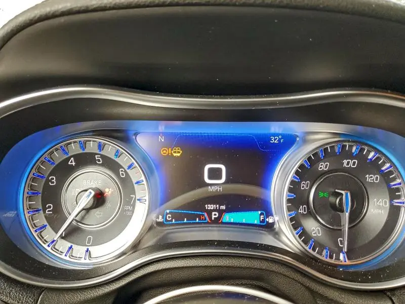2023 CHRYSLER 300 TOURING L  