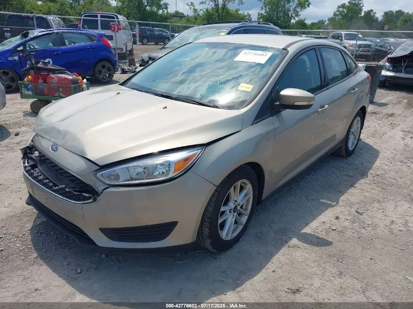 2015 FORD FOCUS SE