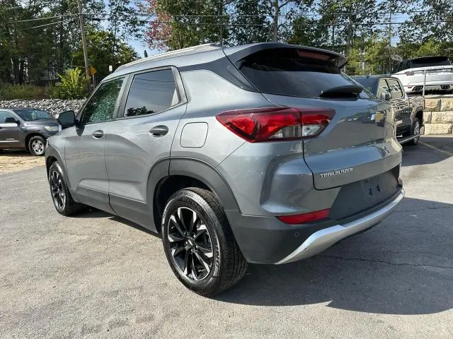 2021 CHEVROLET TRAILBLAZER LT  