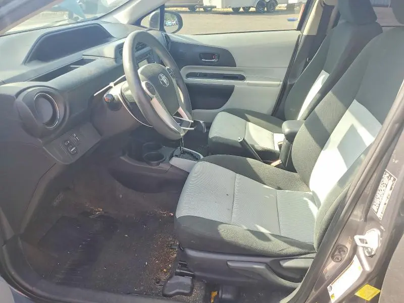 2014 TOYOTA PRIUS C THREE  