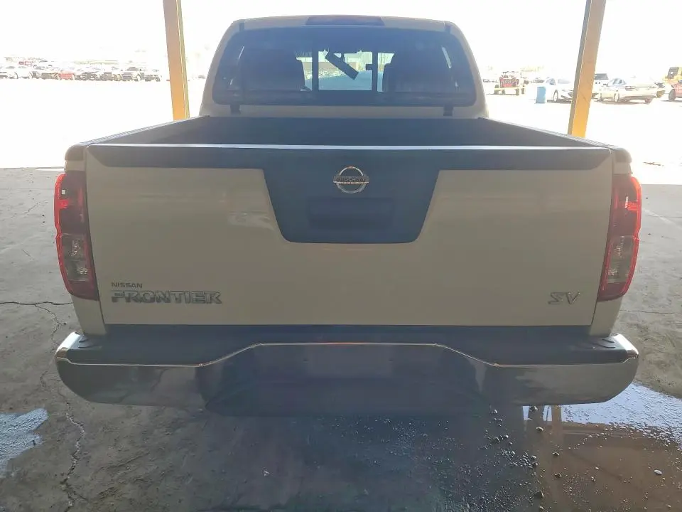 2018 NISSAN FRONTIER SV  
