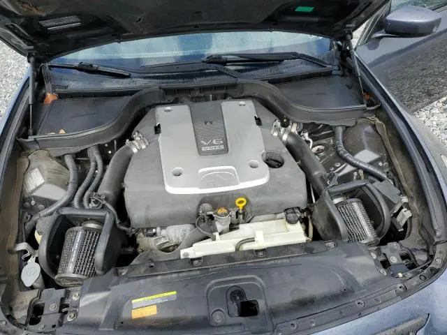 2011 INFINITI G37