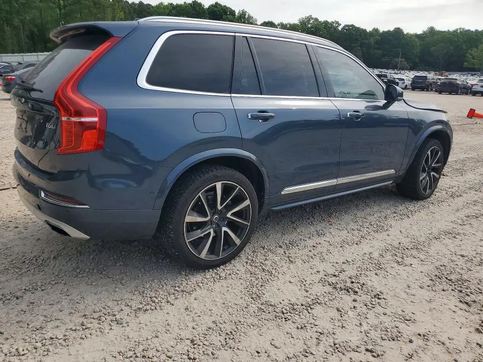 2018 VOLVO XC90 T6  