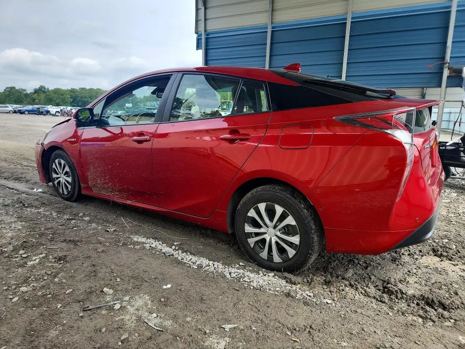 2018 TOYOTA PRIUS FOUR  