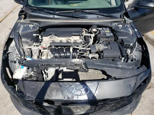 2021 HYUNDAI ELANTRA SEL  