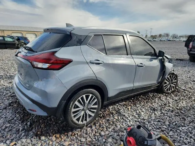 2022 NISSAN KICKS SV  