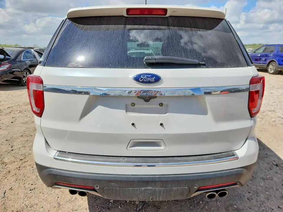 2019 FORD EXPLORER PLATINUM  