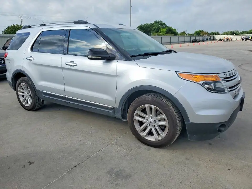 2012 FORD EXPLORER XLT  