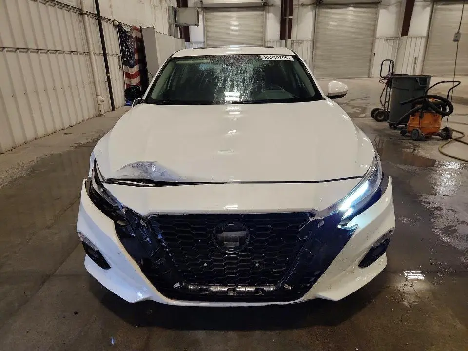2019 NISSAN ALTIMA SL  