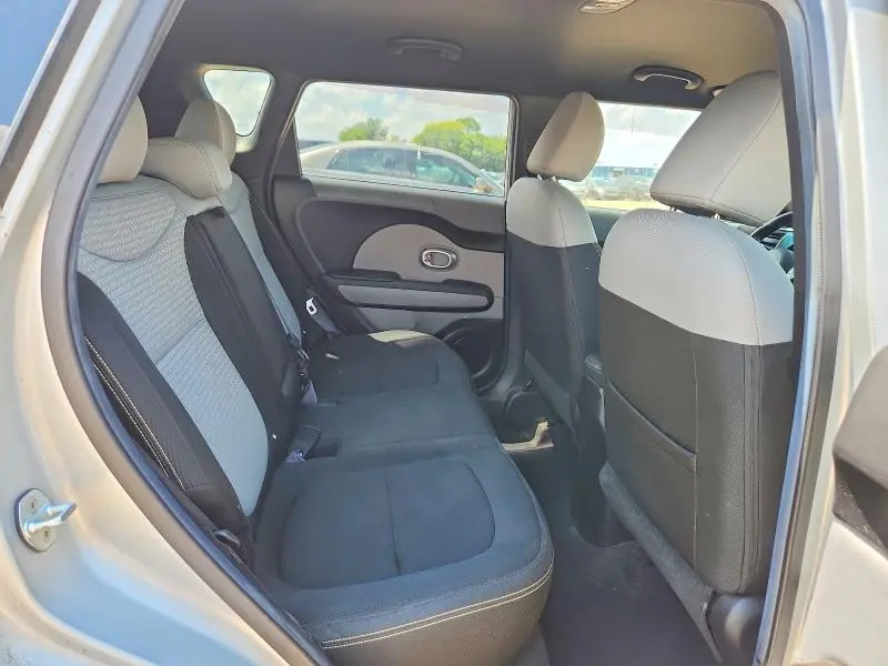 2014 KIA SOUL +  