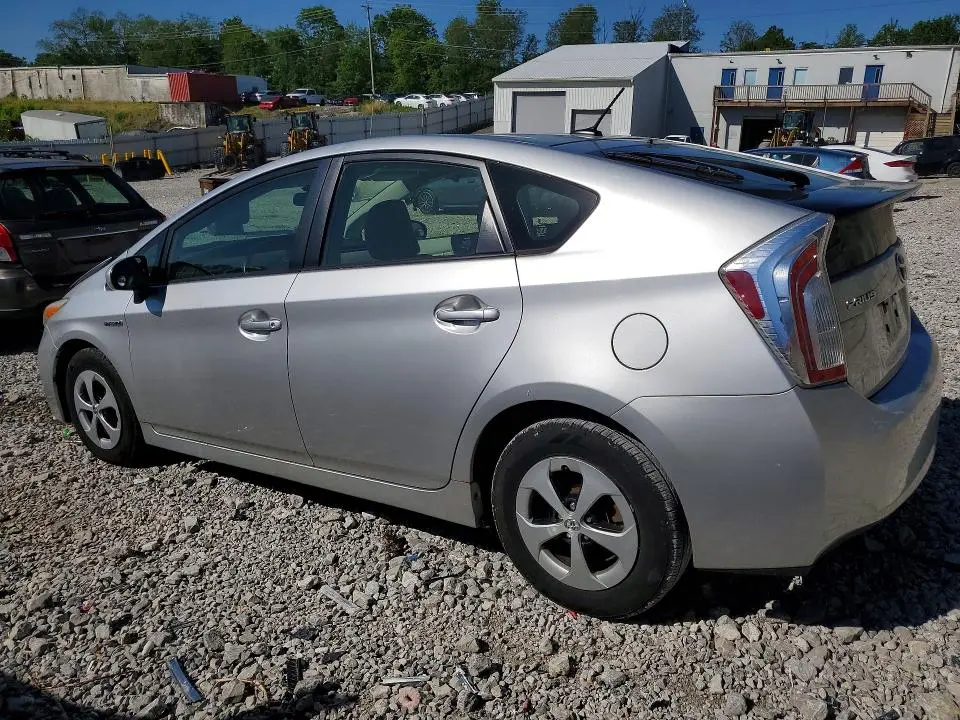 2013 TOYOTA PRIUS THREE  