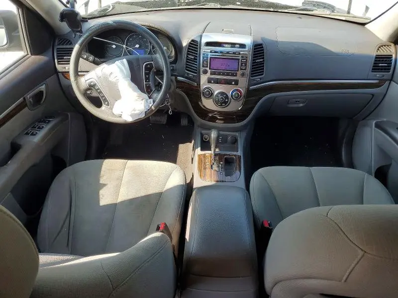 2010 HYUNDAI SANTA FE GLS  