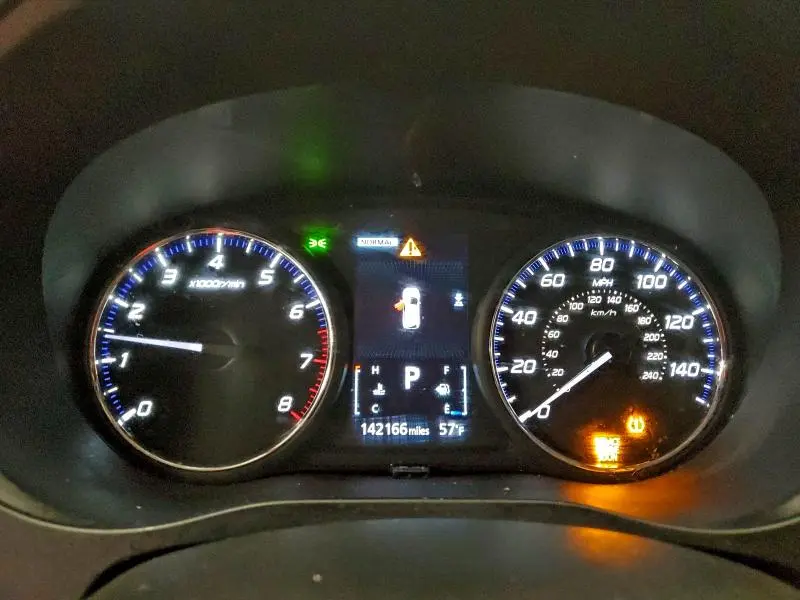 2017 MITSUBISHI OUTLANDER SE  