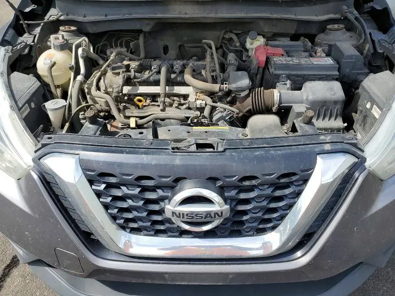 2018 NISSAN KICKS SV  