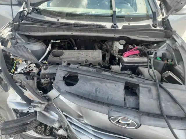 2013 HYUNDAI TUCSON GLS  