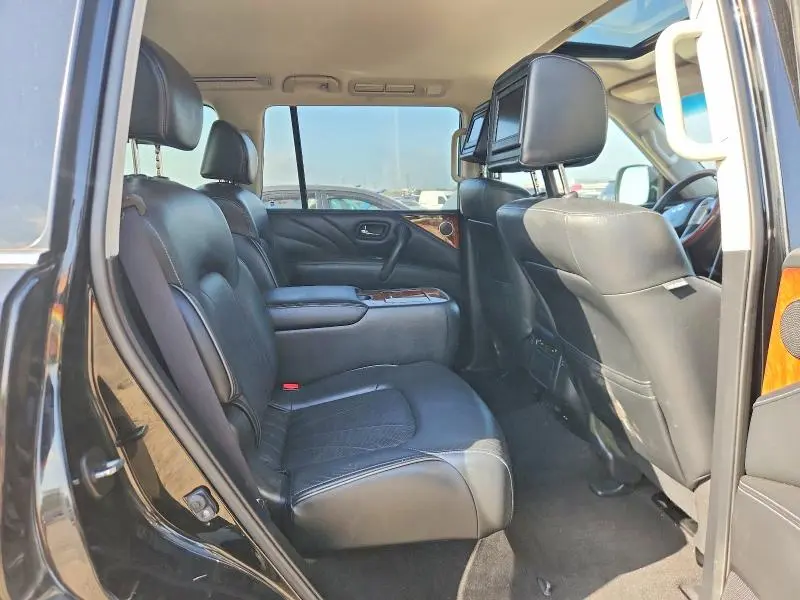 2015 INFINITI QX80 BASE  