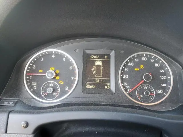 2013 VOLKSWAGEN TIGUAN S  