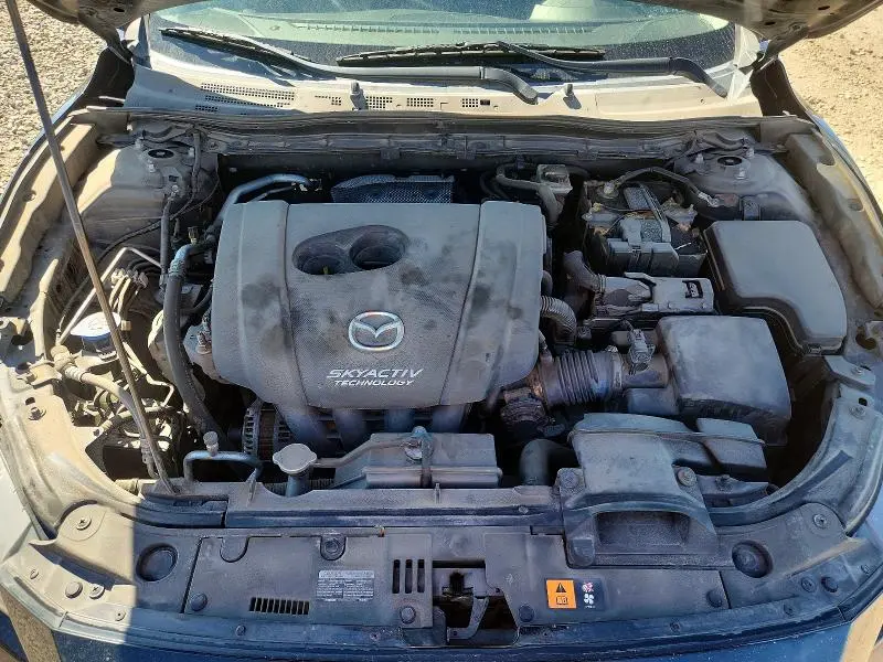 2017 MAZDA 3 TOURING  