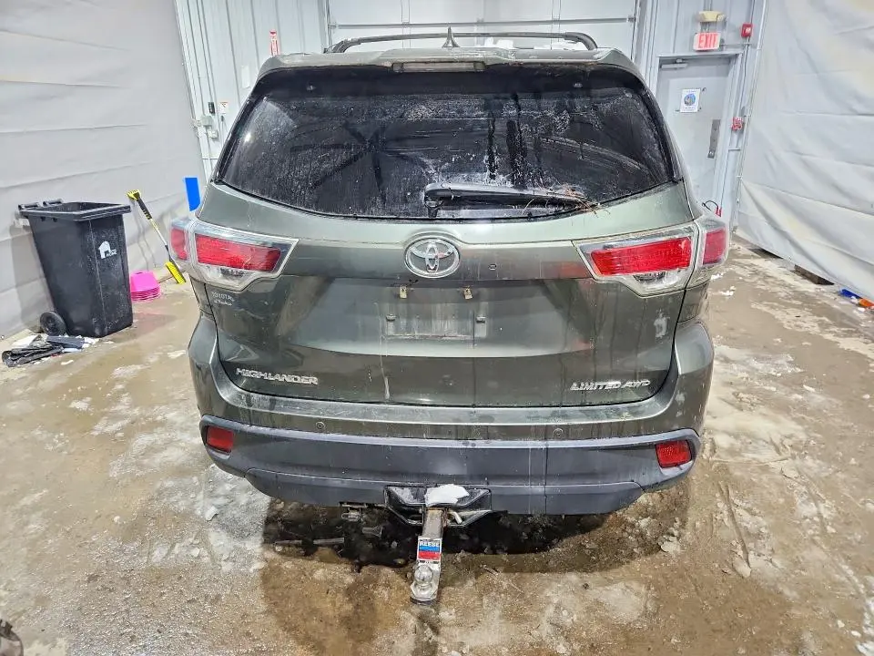 2015 TOYOTA HIGHLANDER LIMITED  