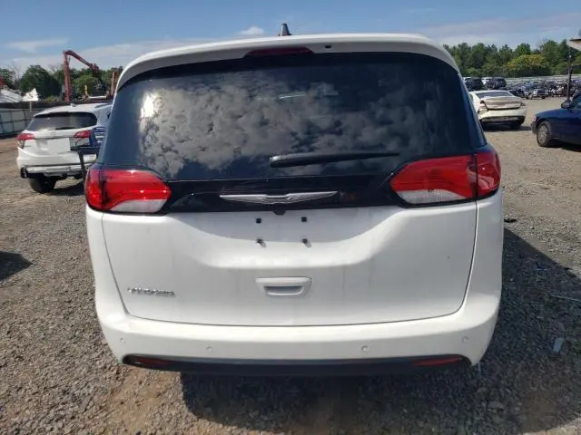 2025 CHRYSLER VOYAGER LX  