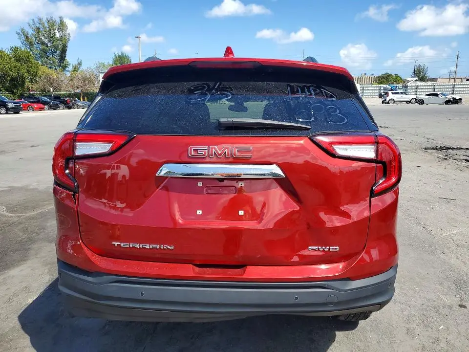 2022 GMC TERRAIN SLE  