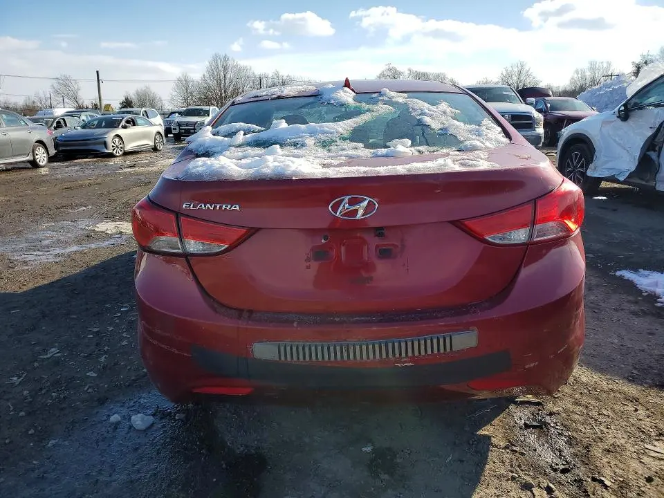 2013 HYUNDAI ELANTRA GLS  