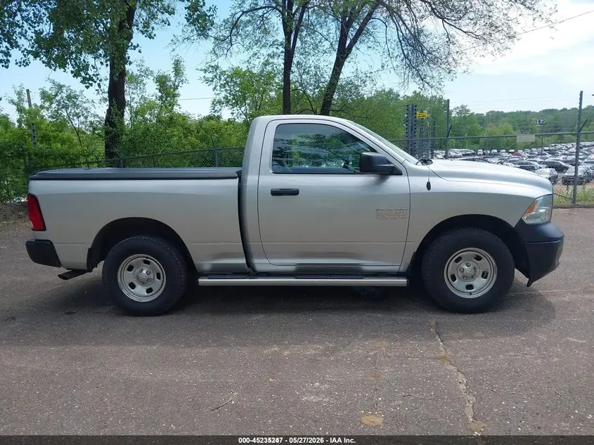 2017 RAM 1500 TRADESMAN  4X4 6'4 BOX